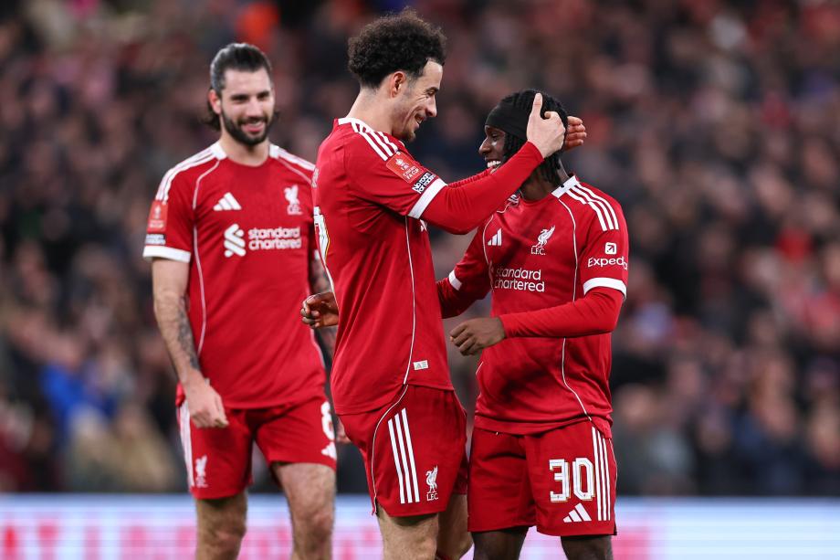 [图]维尔茨传射 利物浦4-1巴恩斯利进足总杯32强